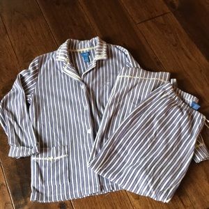 Vera Wang women’s pjs